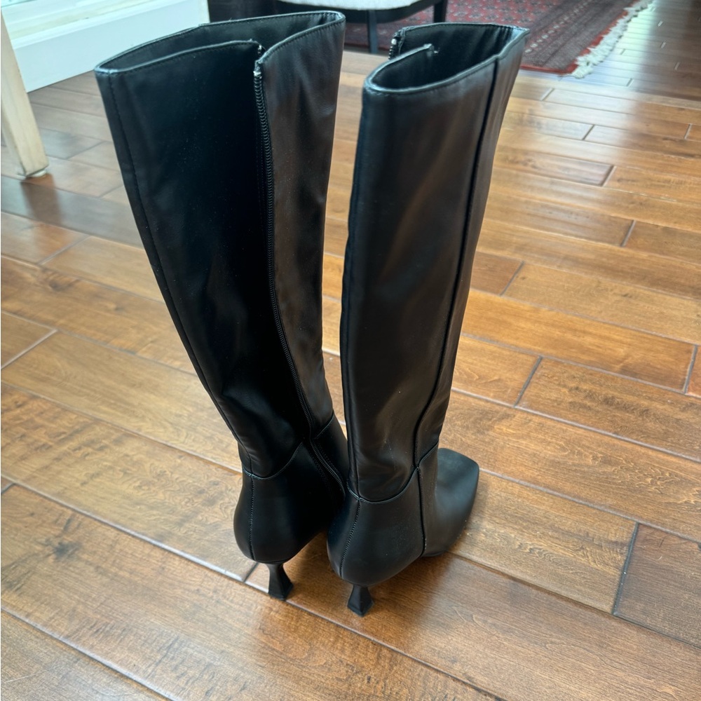 White Fox Jax Knee High Boots